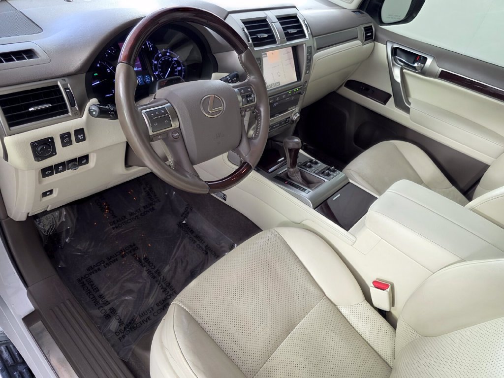 Used 2018 Lexus GX 460 Luxury AWD/4WD image 10