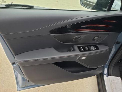 New 2026 Lincoln Nautilus Reserve w/ Jet Appearance Package image 13