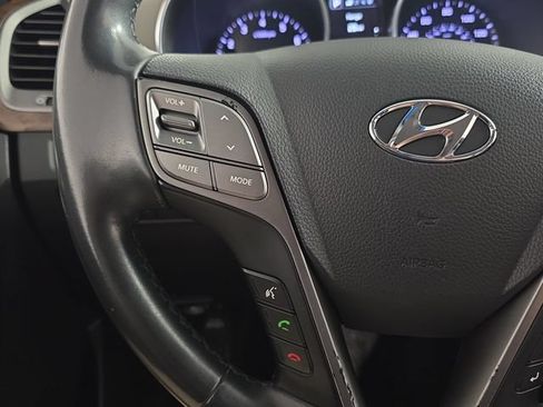 Used 2018 Hyundai Santa Fe Sport 2.0T FWD image 15