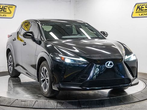 Used 2024 Lexus RZ 300e Premium w/ Technology Package FWD image 5