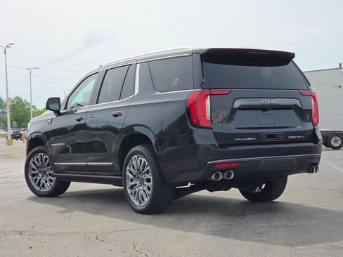 Used 2023 GMC Yukon Denali Ultimate AWD/4WD image 32