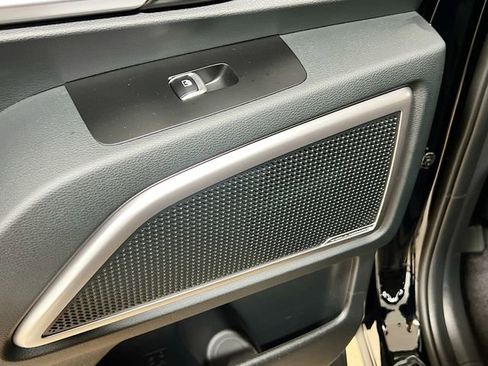 New 2025 Kia Telluride S image 27