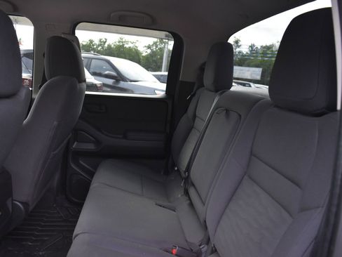 Used 2022 Nissan Frontier S w/ Technology Package RWD image 16