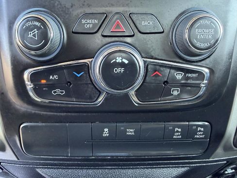 Used 2016 RAM 1500 Big Horn AWD/4WD image 18