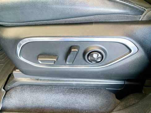 Used 2022 Jeep Wagoneer Series III w/ Convenience Group I RWD image 41