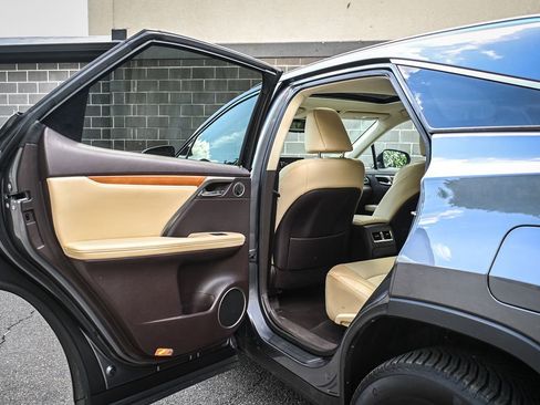 Used 2020 Lexus RX 350 AWD w/ Premium Package image 12