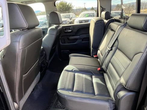 Used 2018 GMC Sierra 1500 Denali w/ Denali Ultimate Package image 21