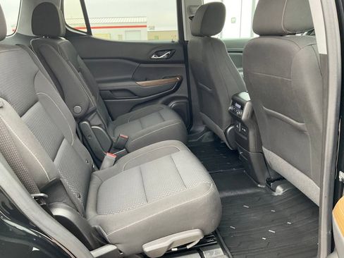 Used 2023 GMC Acadia SLE w/ Driver Convenience Package image 22