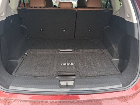New 2026 Nissan Rogue Platinum AWD/4WD image 8