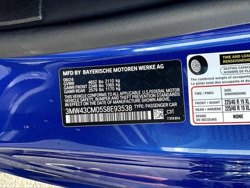 Certified 2025 BMW M240i Coupe image 32