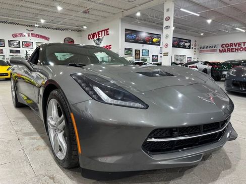 Used 2016 Chevrolet Corvette Stingray Coupe w/ 2LT Preferred Equipment Group RWD image 3