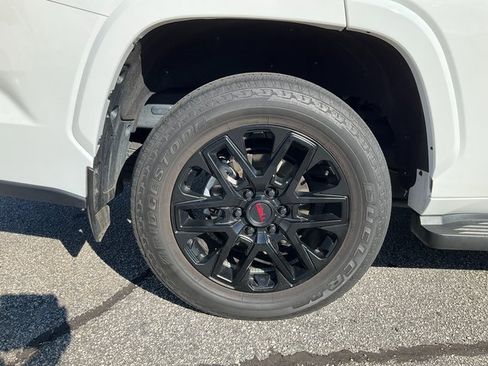 Used 2024 Toyota Sequoia Limited image 27