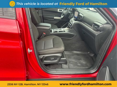 Used 2022 Ford Explorer XLT image 54