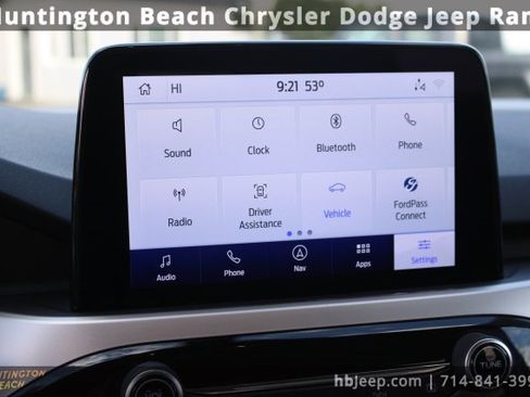 Used 2020 Ford Escape SE image 26