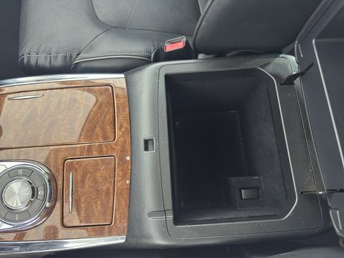 Used 2019 INFINITI QX80 Luxe w/ All-Season Package RWD image 28