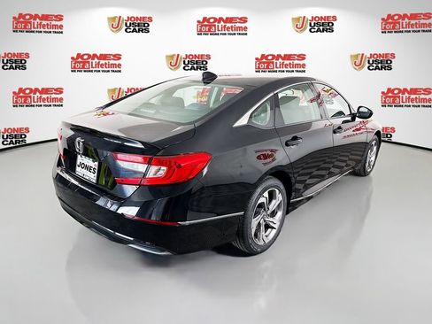 Used 2018 Honda Accord EX image 15