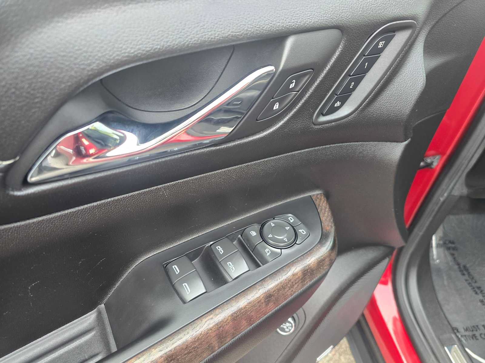 Used 2023 GMC Acadia Denali FWD image 21