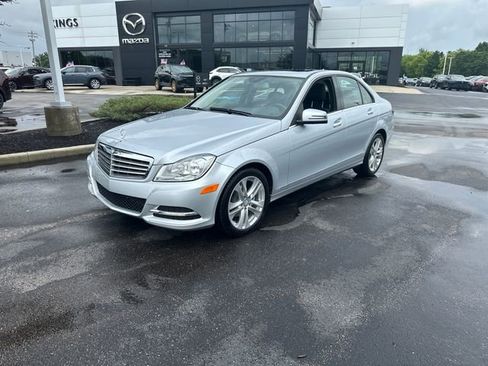 Used 2012 Mercedes-Benz C 300 4MATIC Sedan image 3