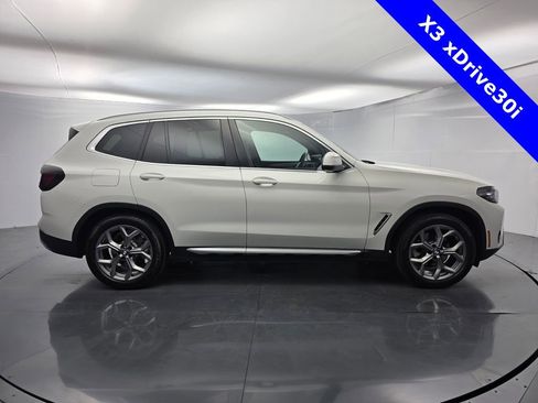 Used 2022 BMW X3 xDrive30i w/ Convenience Package image 3