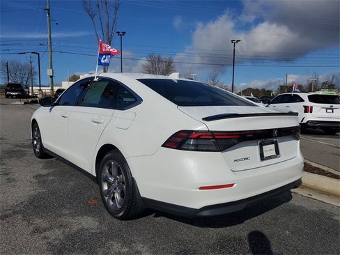 Used 2024 Honda Accord EX image 7