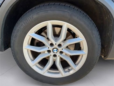 Used 2023 BMW X5 xDrive40i w/ Premium Package image 9