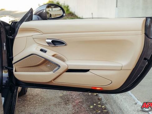 Used 2013 Porsche 911 Carrera S image 70