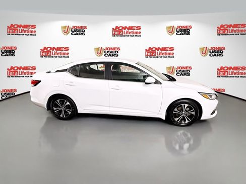 Certified 2022 Nissan Sentra SV w/ All-Weather Package FWD image 17