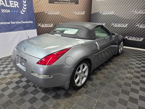 Used 2005 Nissan 350Z Grand Touring image 16