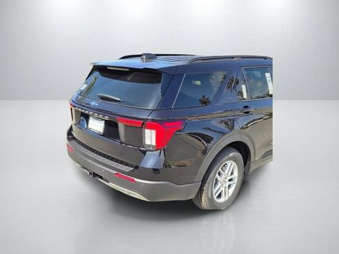New 2026 Ford Explorer Active w/ Active Comfort Package RWD image 7