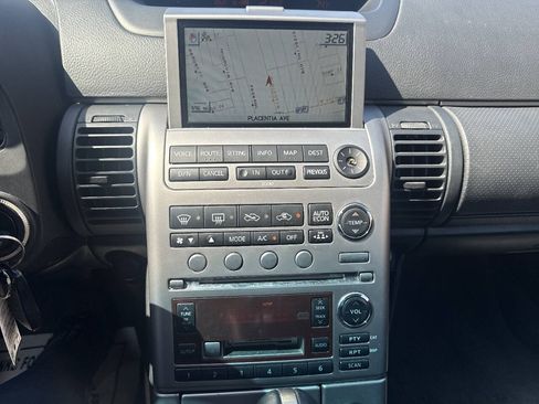Used 2004 INFINITI G35 Coupe w/ Premium Pkg RWD image 32