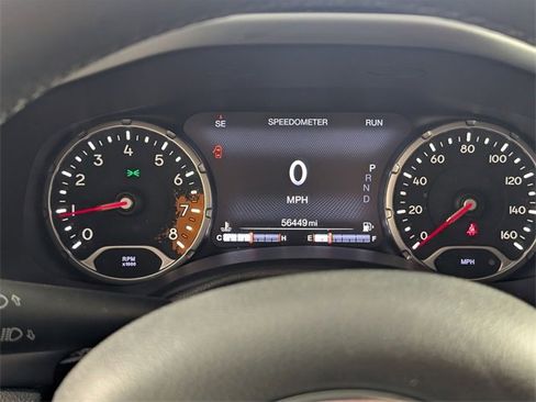 Used 2018 Jeep Renegade Latitude w/ UConnect 8.4 Nav Group image 16