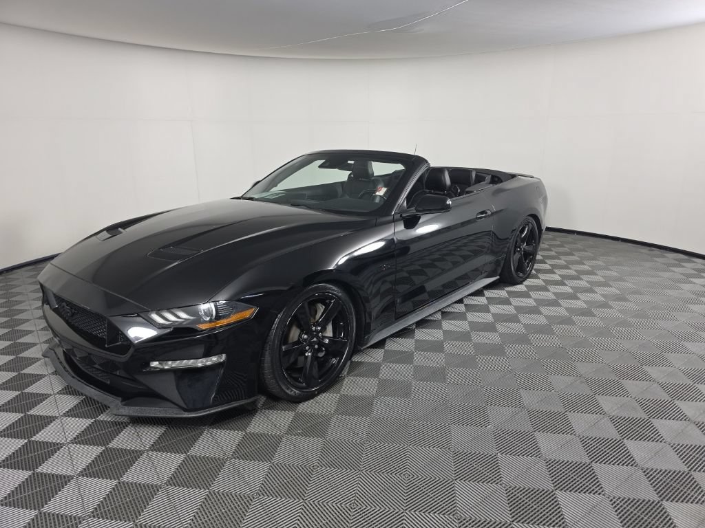 Used 2021 Ford Mustang GT Premium w/ Black Accent Package RWD image 29