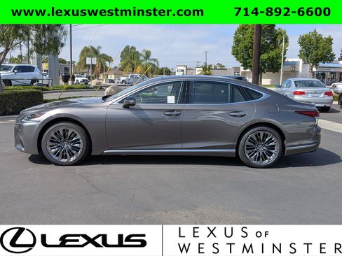 Used 2018 Lexus LS 500 w/ Luxury Package RWD image 12