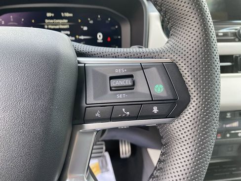 New 2025 Mitsubishi Outlander SEL image 17