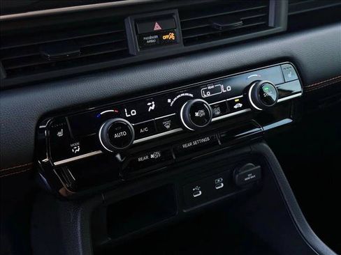New 2026 Honda Pilot Sport image 5