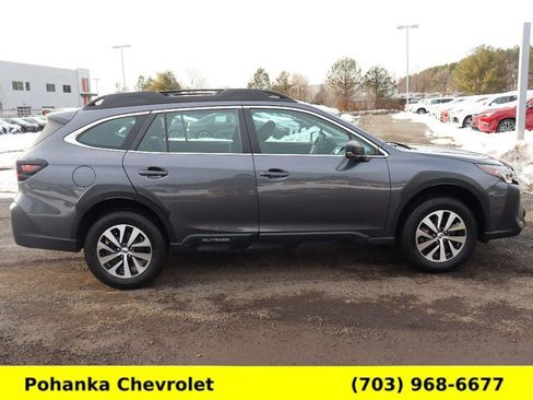 Used 2024 Subaru Outback image 8