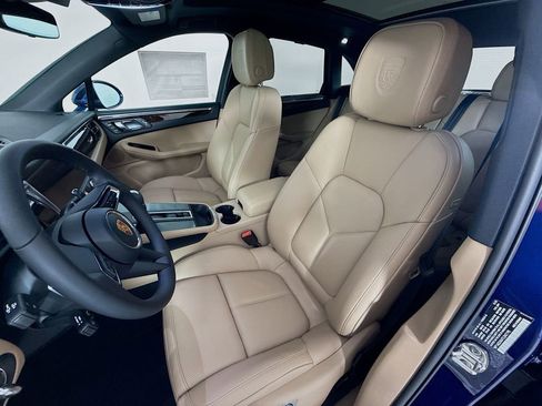 New 2026 Porsche Macan S image 5