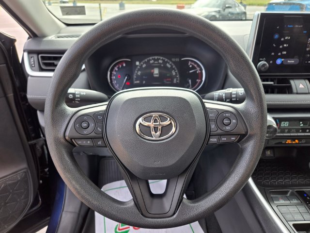 Used 2023 Toyota RAV4 XLE w/ Convenience Package AWD/4WD image 31