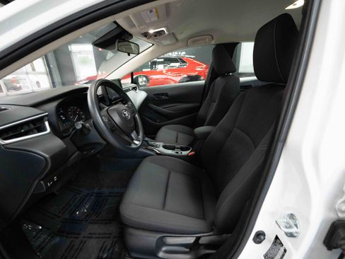 Used 2023 Toyota Corolla LE image 9