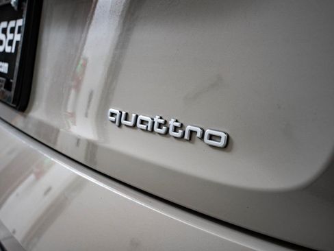 Used 2021 Audi e-tron Premium w/ Convenience Plus Package image 20