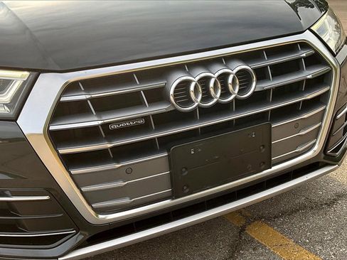 Used 2019 Audi Q5 2.0T Premium Plus w/ Premium Plus Package image 28