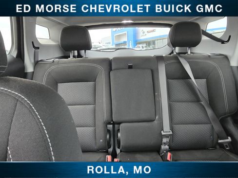 Used 2024 GMC Terrain SLE w/ Driver Convenience Package image 26