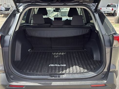 Used 2024 Toyota RAV4 XLE w/ Convenience Package image 28