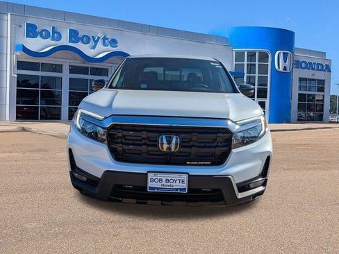 New 2026 Honda Ridgeline Black Edition image 9