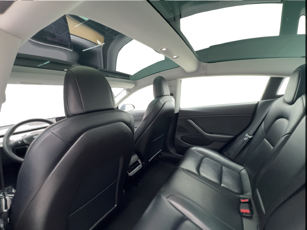 Used 2020 Tesla Model 3 Long Range AWD/4WD image 25