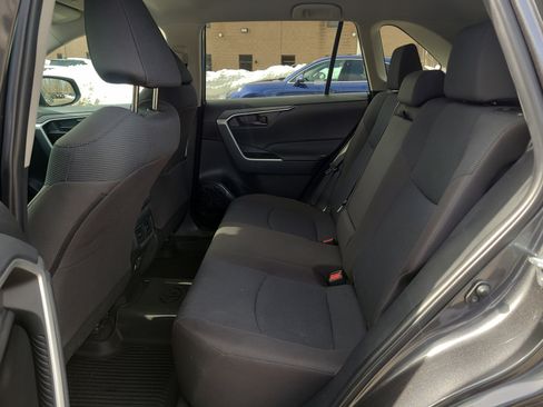 Certified 2023 Toyota RAV4 LE image 27