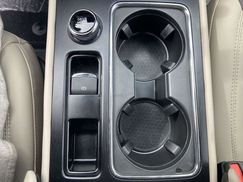 New 2026 Lincoln Corsair Premiere image 29