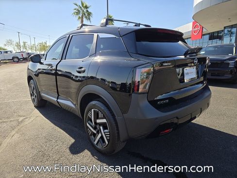 New 2026 Nissan Kicks SV w/ Cold Weather Package FWD image 3