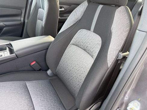 New 2026 Nissan Sentra SV w/ SV Convenience Package FWD image 21
