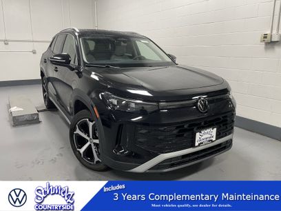 New 2025 Volkswagen Tiguan SE